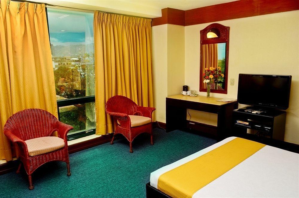 סבו Paragon Suites מראה חיצוני תמונה