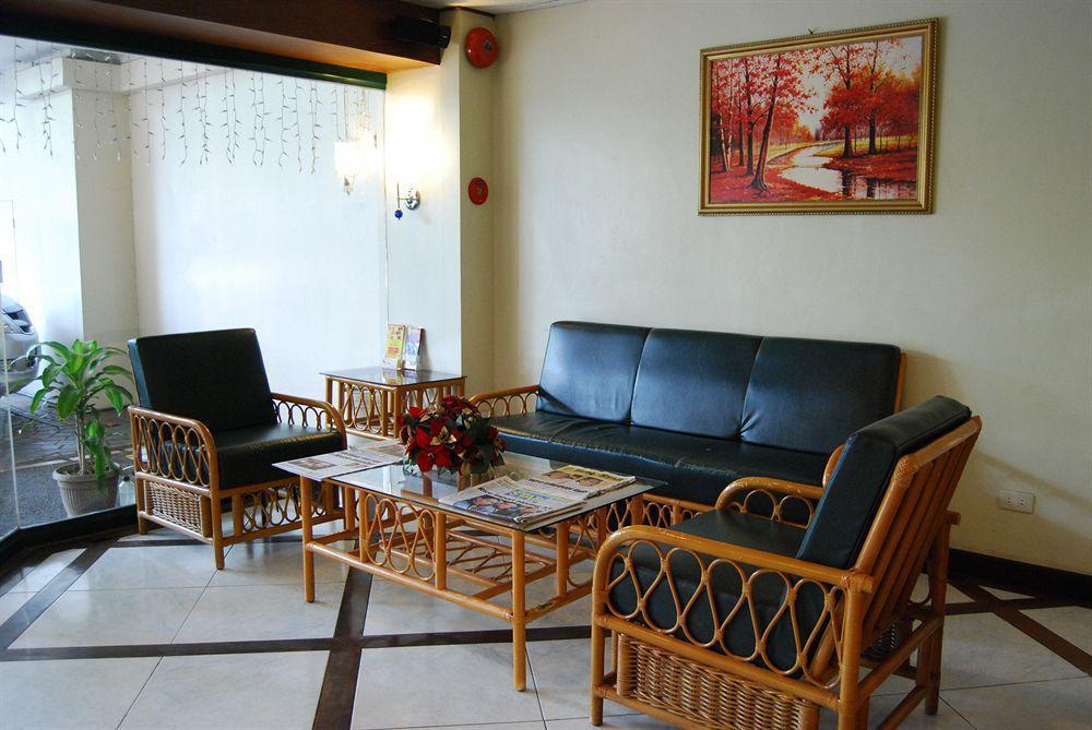 סבו Paragon Suites מראה חיצוני תמונה