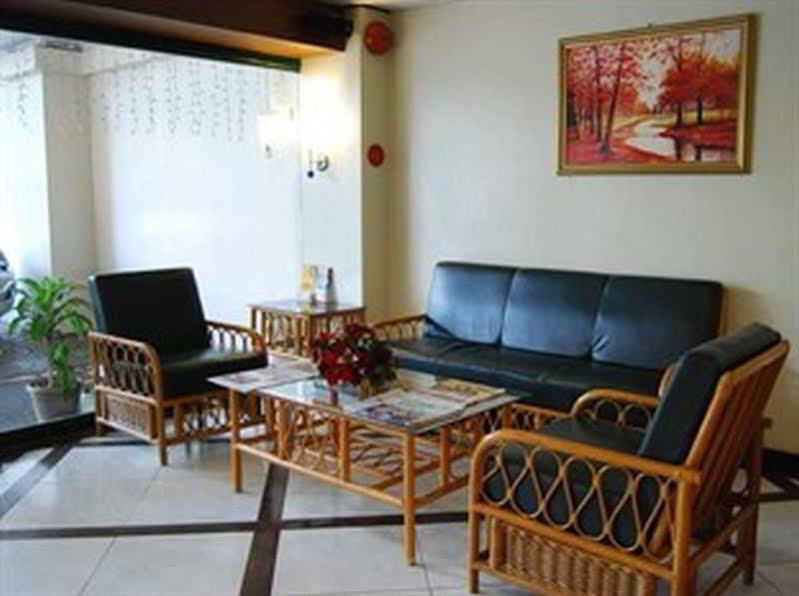 סבו Paragon Suites מראה חיצוני תמונה