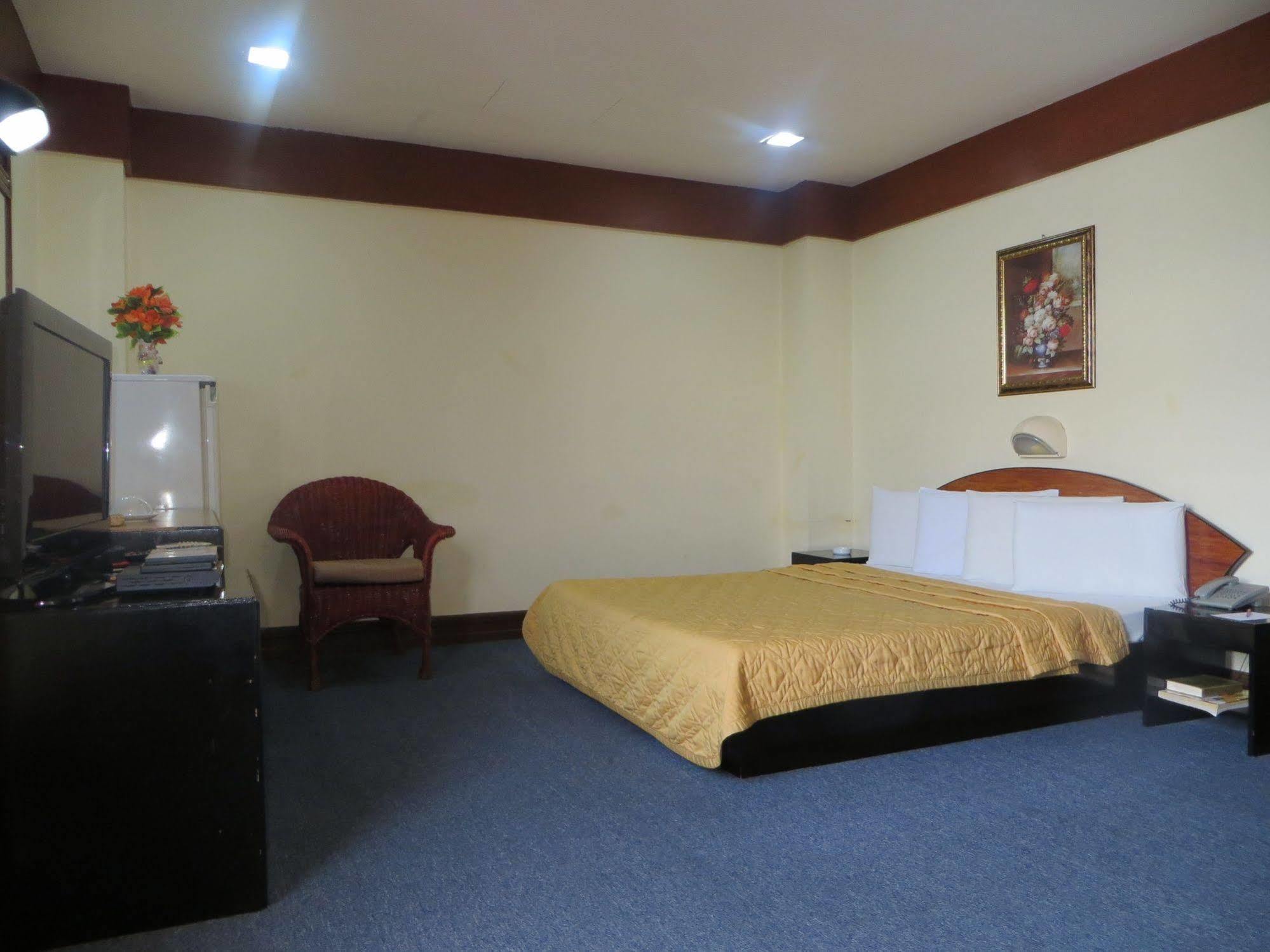 סבו Paragon Suites מראה חיצוני תמונה