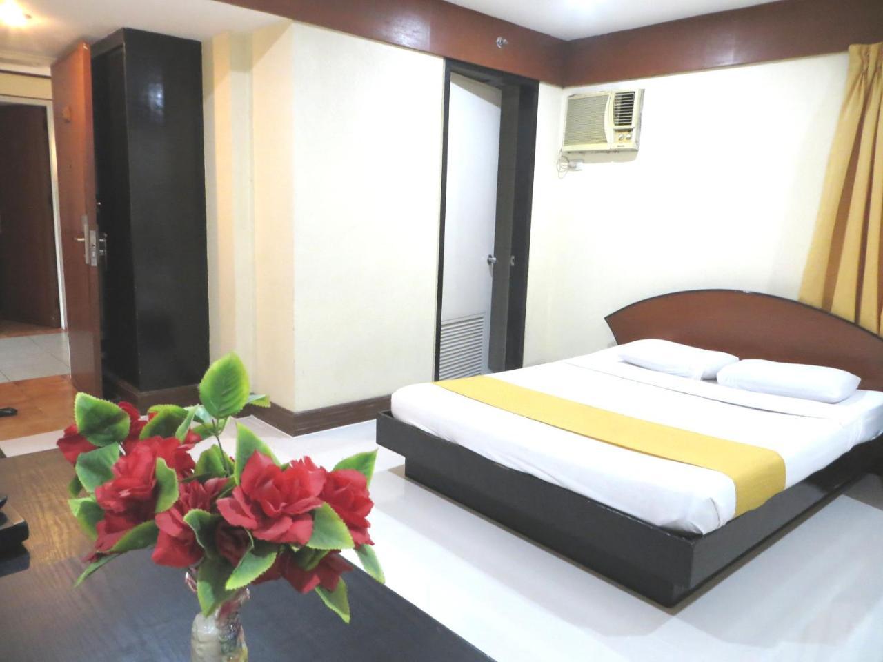 סבו Paragon Suites מראה חיצוני תמונה